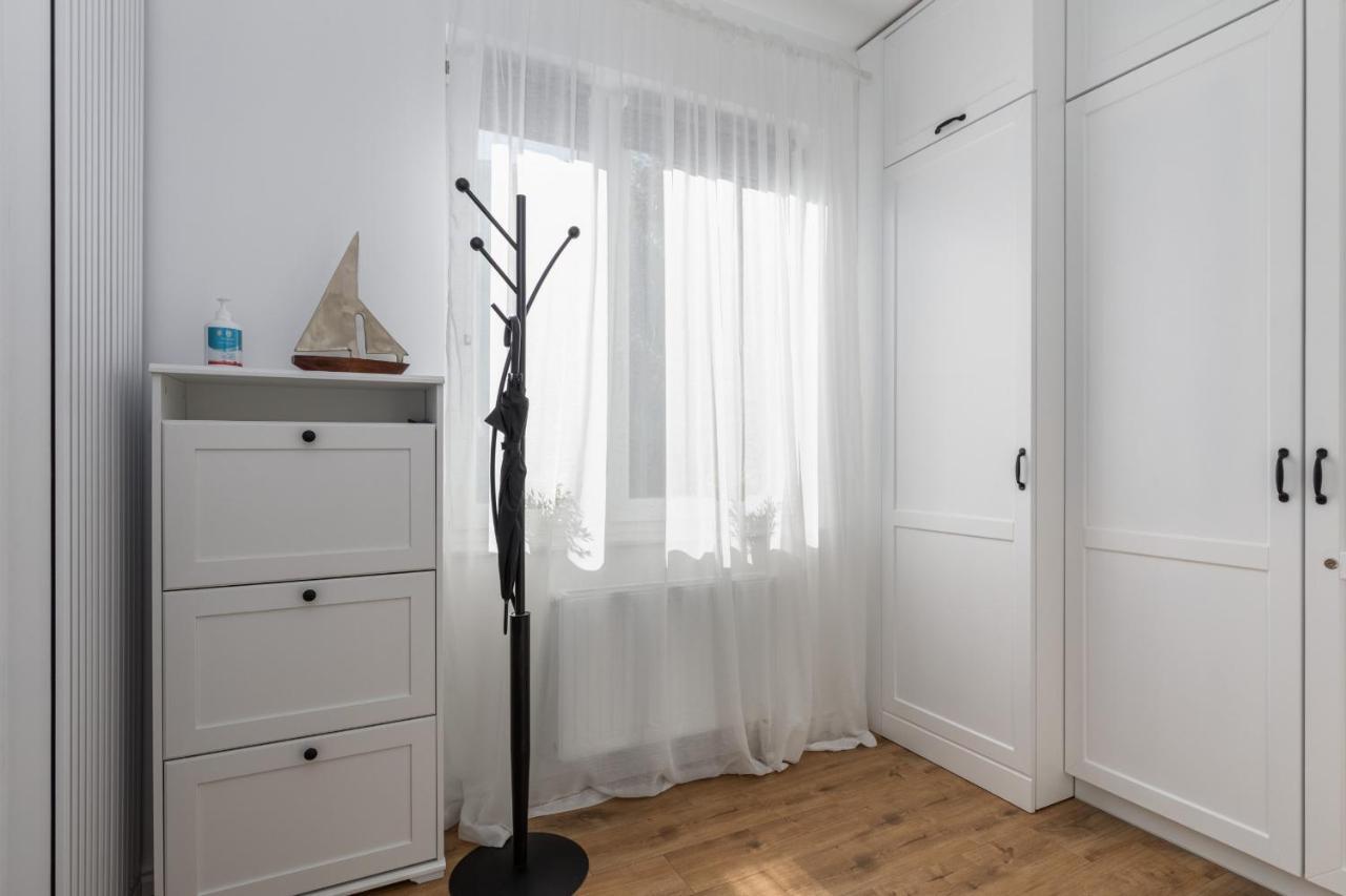 Dąbrówki Apartment Near the Beach Międzyzdroje by Renters Exterior foto
